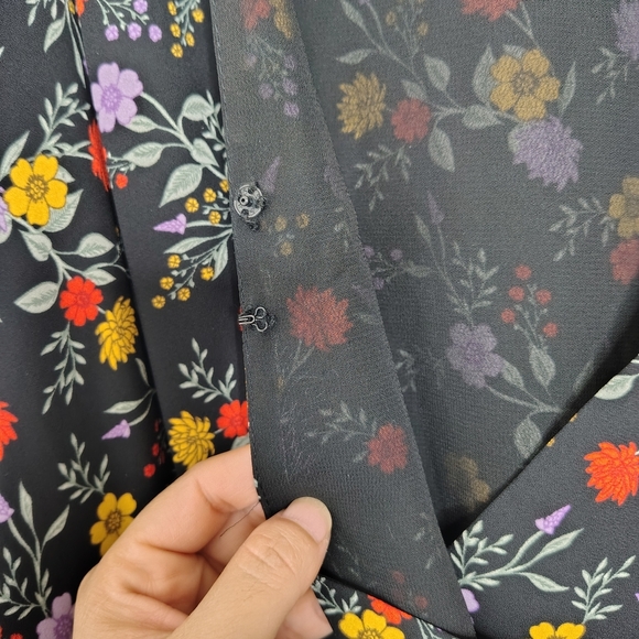 Astr Black Bernadette Style Floral Print Long Sleeve V-Neck Bodysuit Sz S Boho - Picture 5 of 15